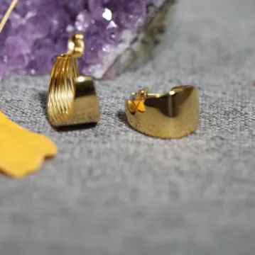 18K Gold-Filled Wide Huggie Hoops