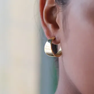 18K Gold-Filled Wide Huggie Hoops