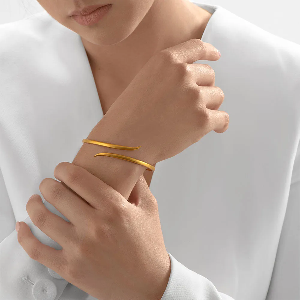 24Kt Gold Slender Arrow Bangle