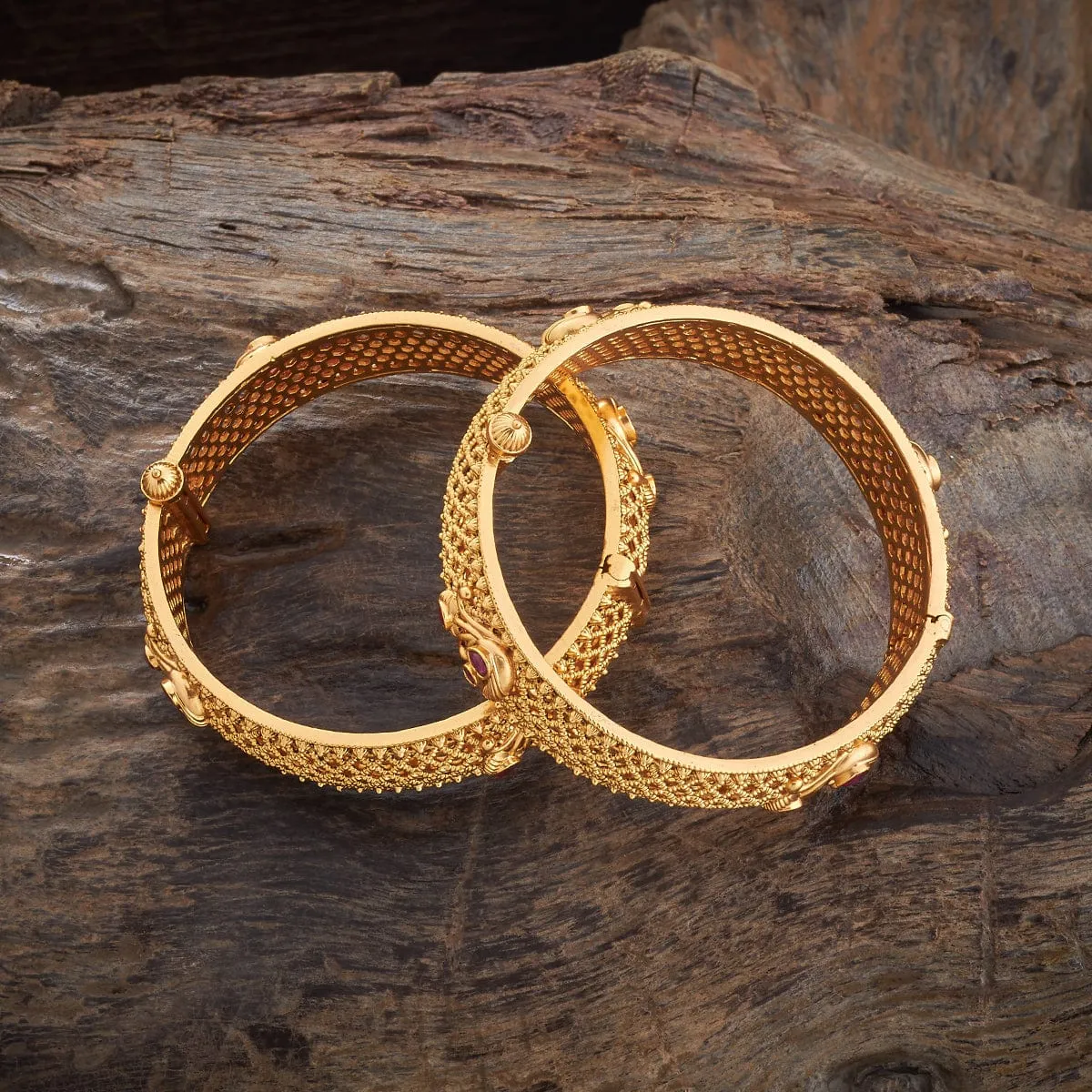 Antique Bangle 167505