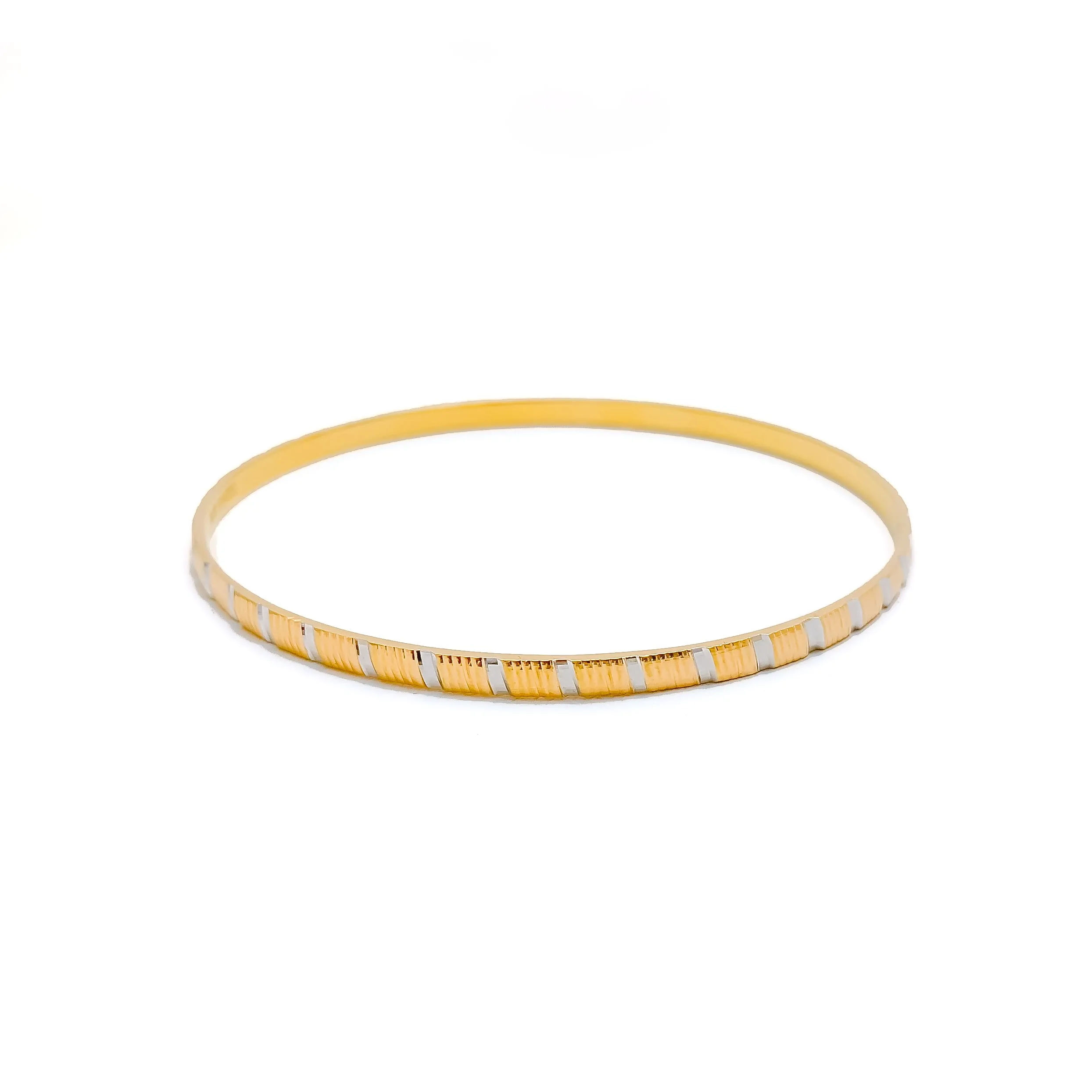 Beautiful Refined 22k Gold Bangle