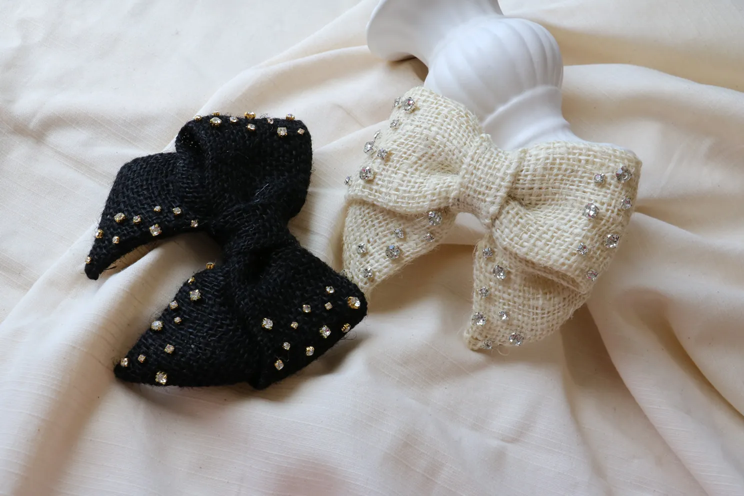 Big Ribbon Barrette White Hemp