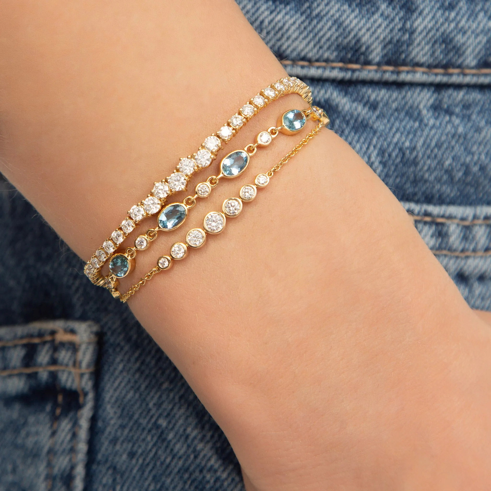Classic Diamond Tennis Bracelet with Staggered Center Stones