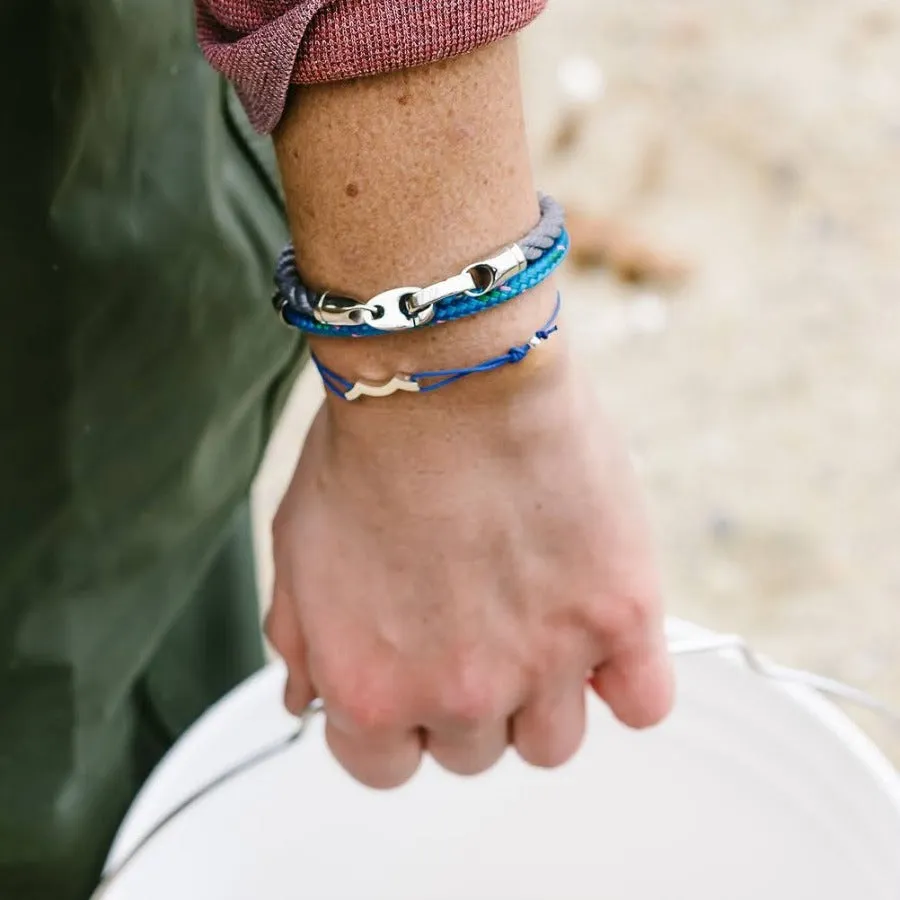 Elsewhere Single Wrap Rope Bracelet with Stainless Steel Brummels