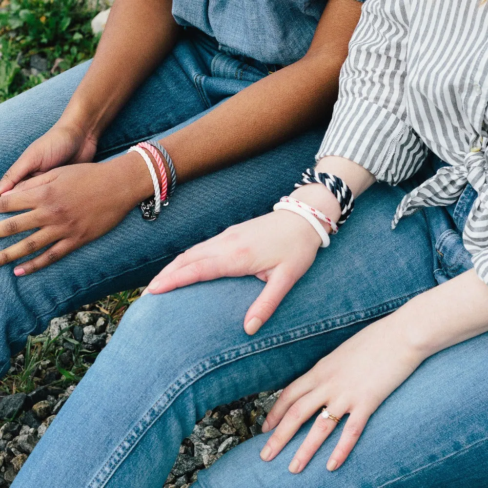 Elsewhere Single Wrap Rope Bracelet with Stainless Steel Brummels