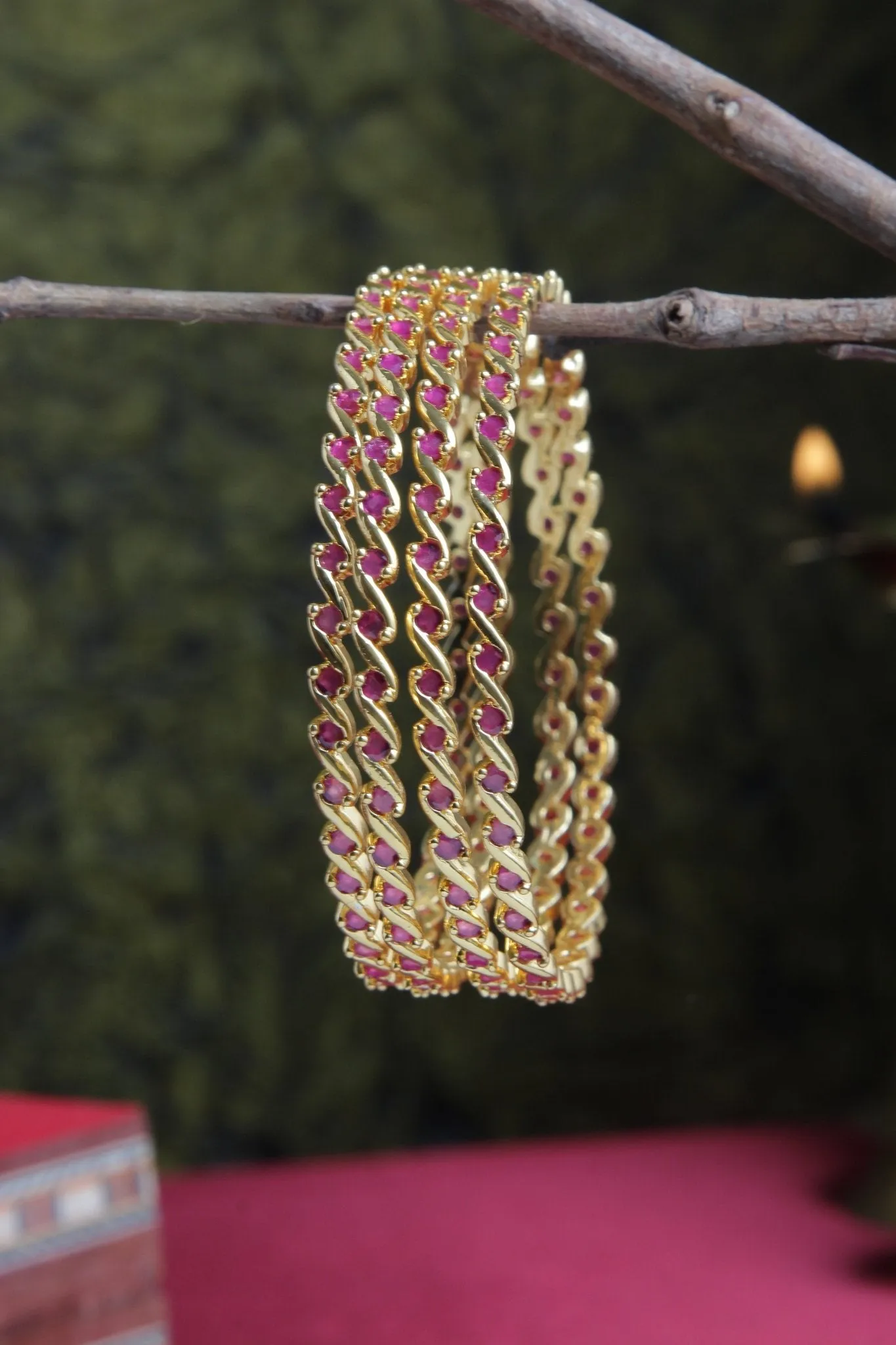 Fancy Pink Stone Bangle (set of 4)