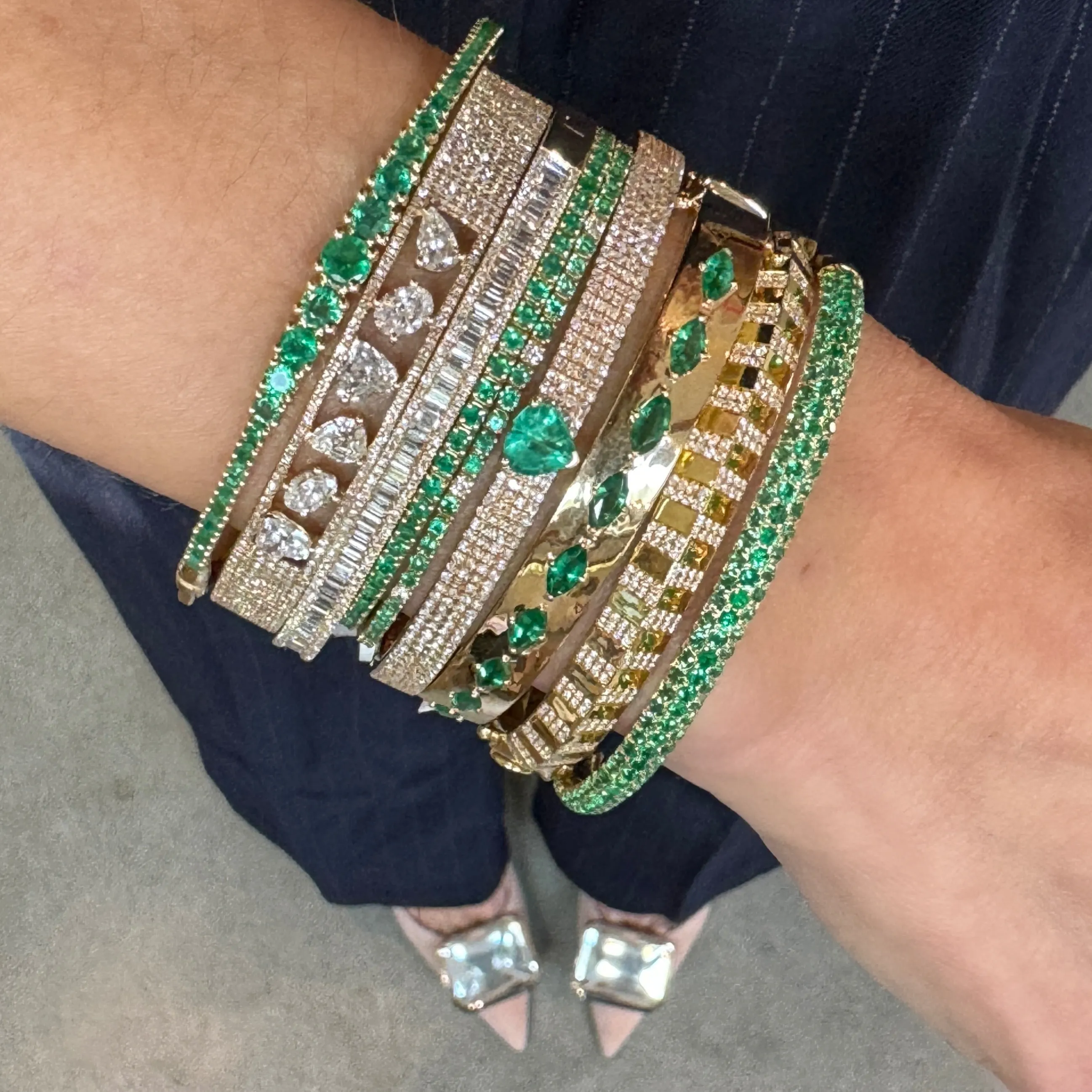 Glamorous Graduated Emerald Bangle