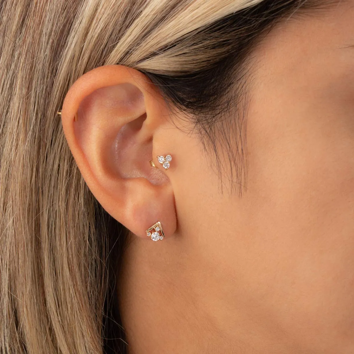 Glow Stud Earring