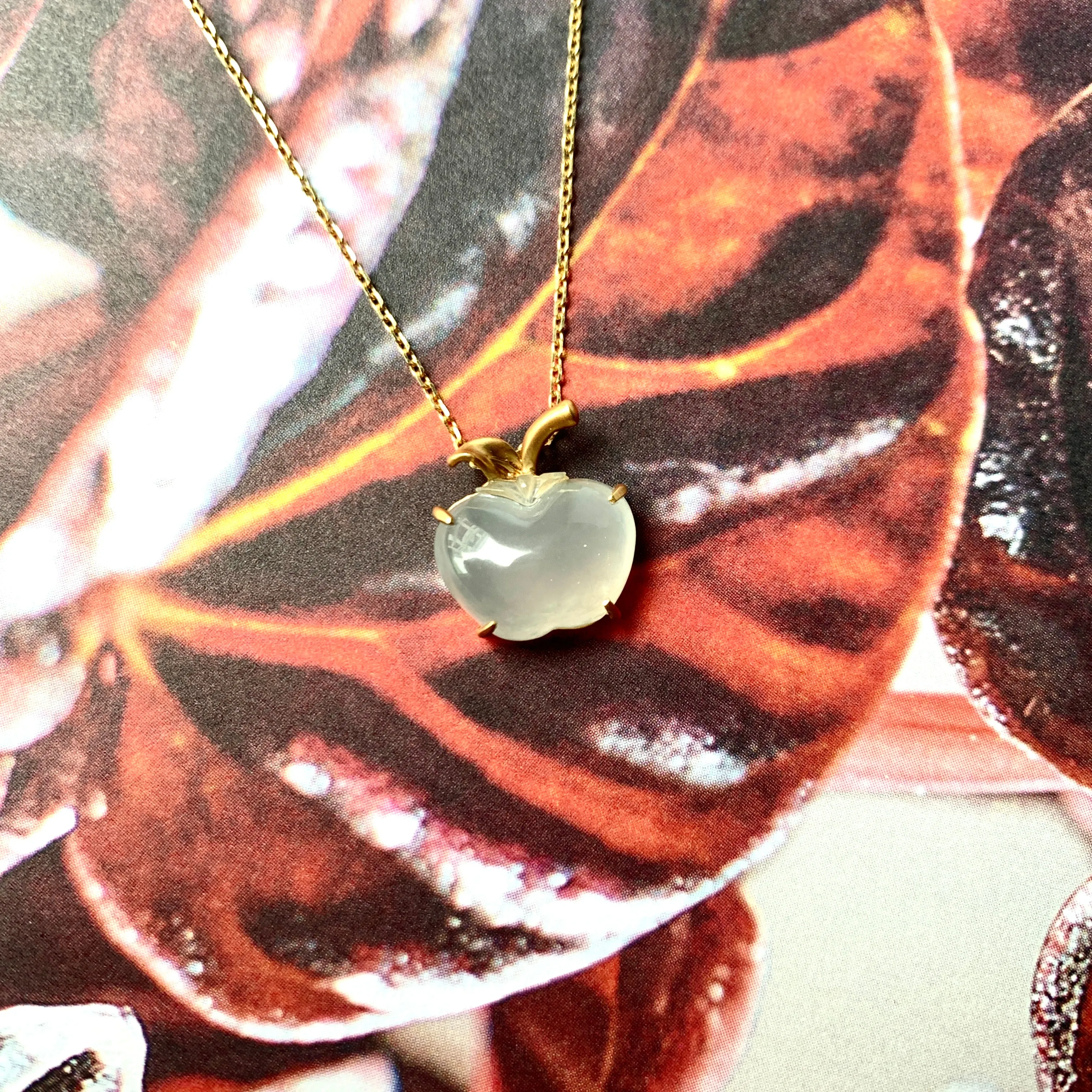 Icy A-Grade Natural Jadeite Apple Pendant No.170535
