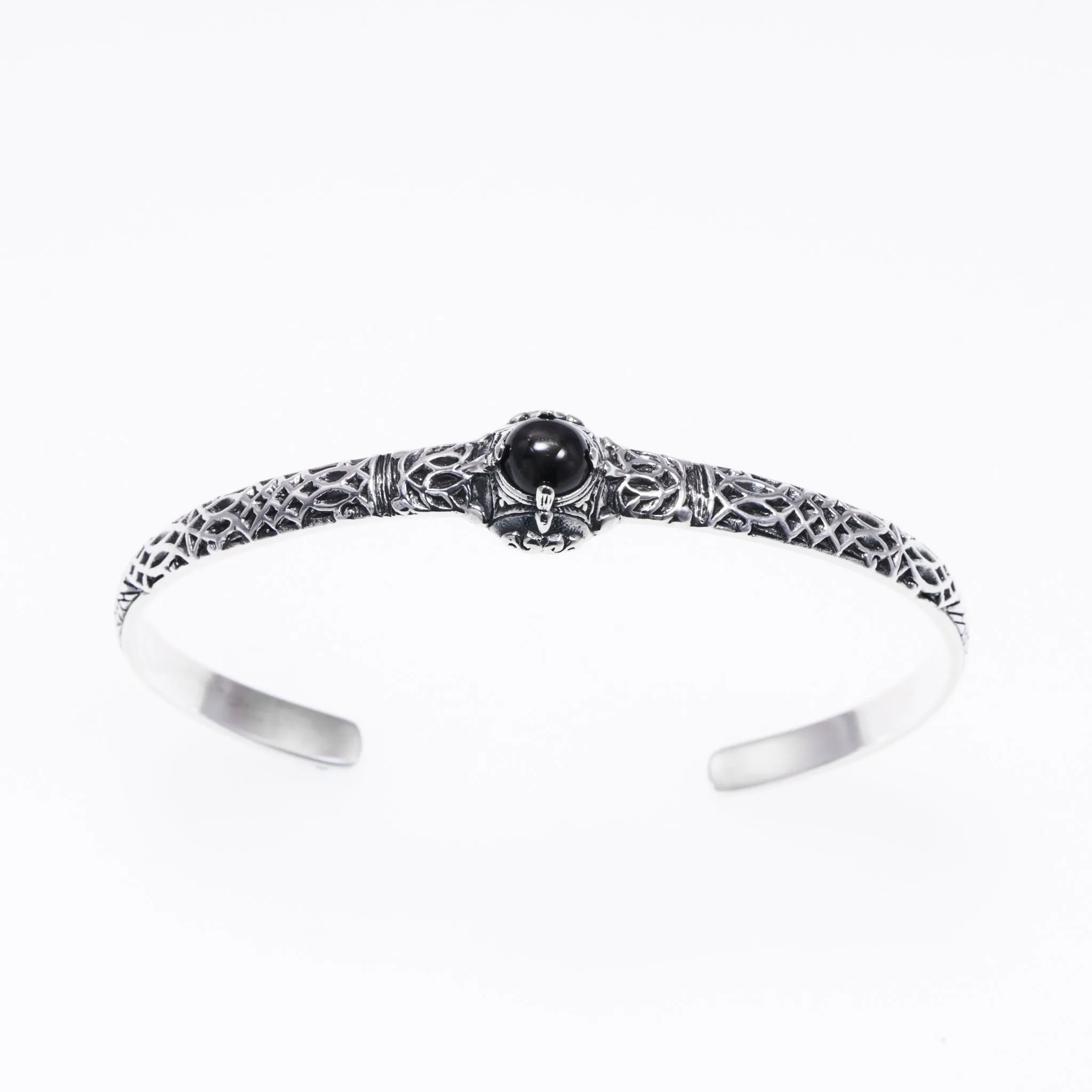 Islamic Round Bangle : S (Black Star)