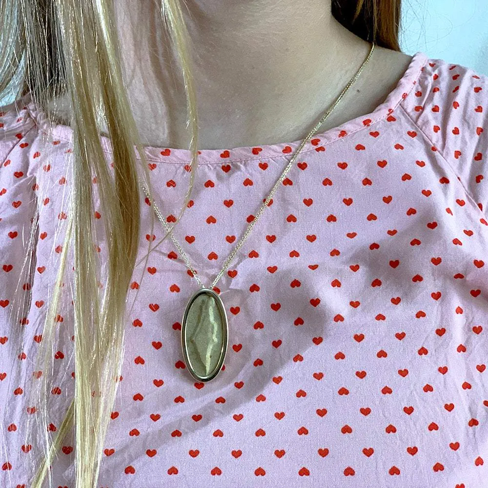 Israel  map silver pendant -  Gold Jerusalem Stone