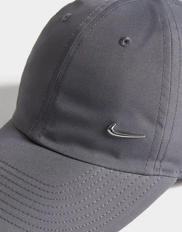 NIke Heritage Metal Swoosh Cap Metal Grey