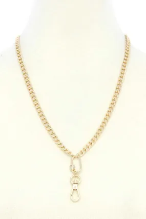 Oval Charm Curb Link Metal Necklace