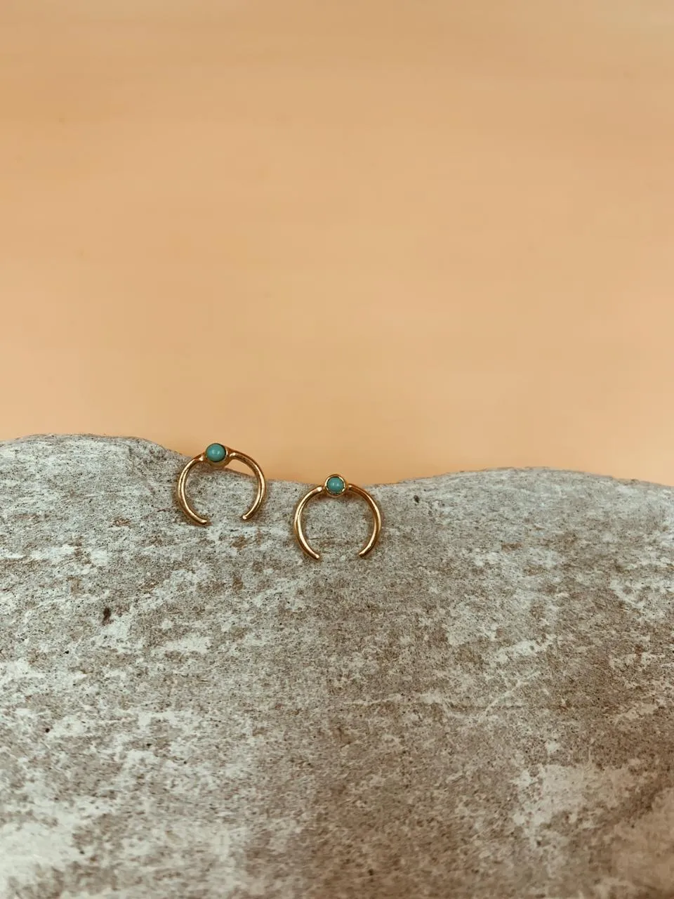 Pixie Turquoise Dot Horn Studs