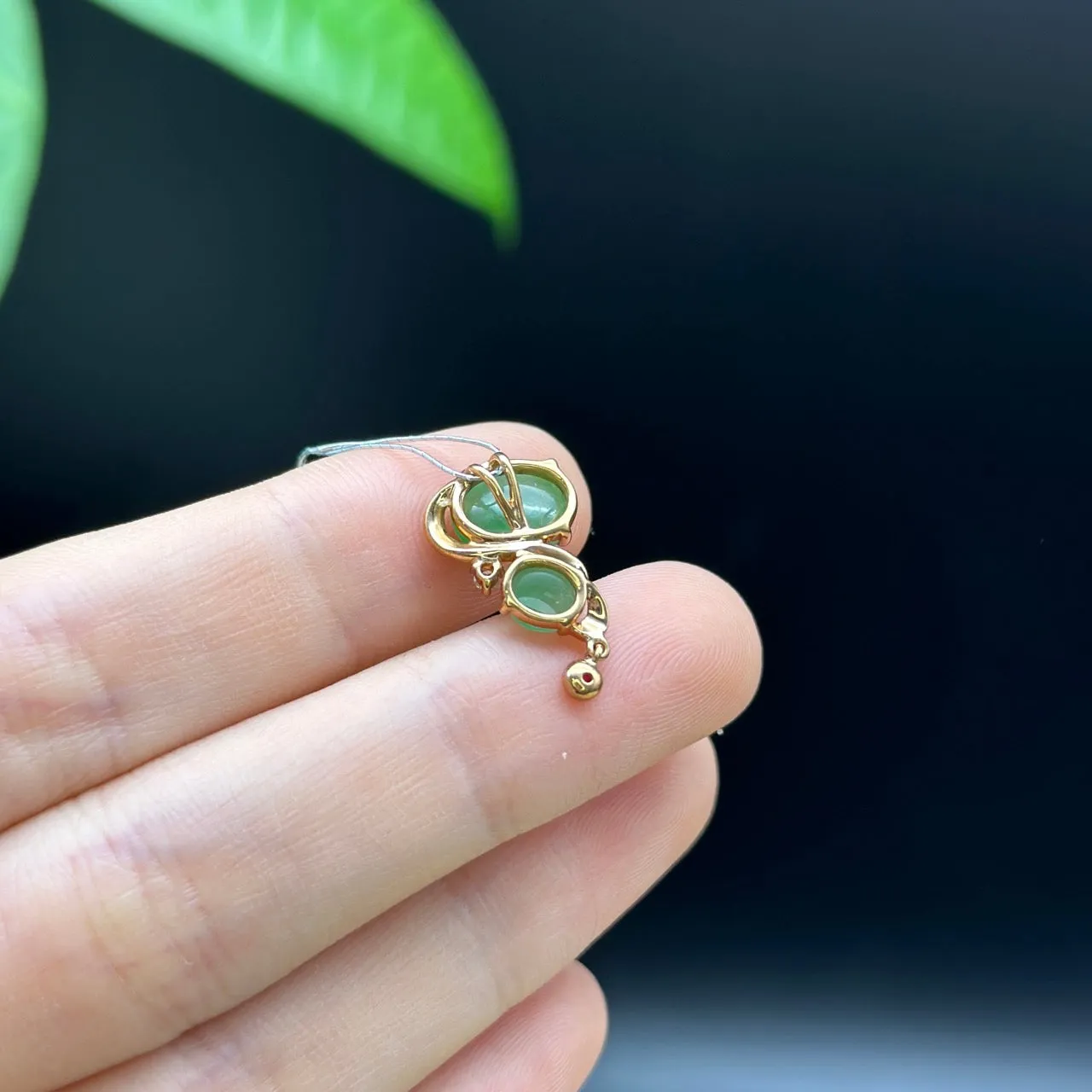 RealJade 18k Rose Gold Genuine Green Jadeite Jade Pendant