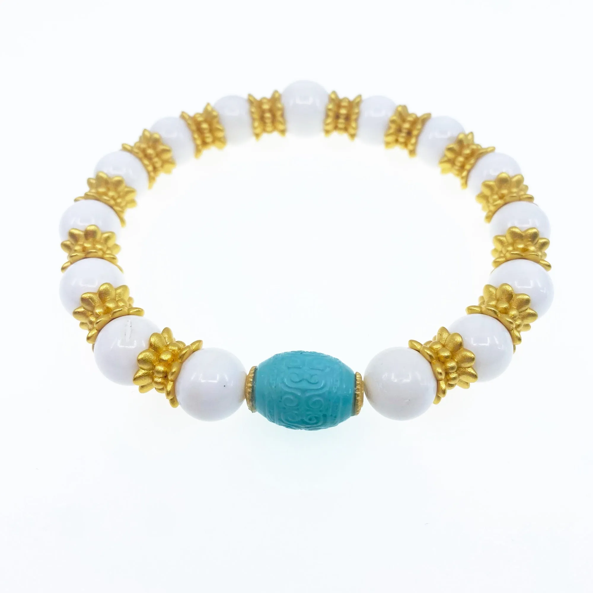 Realm of Peace Beaded Tridacna Bracelet
