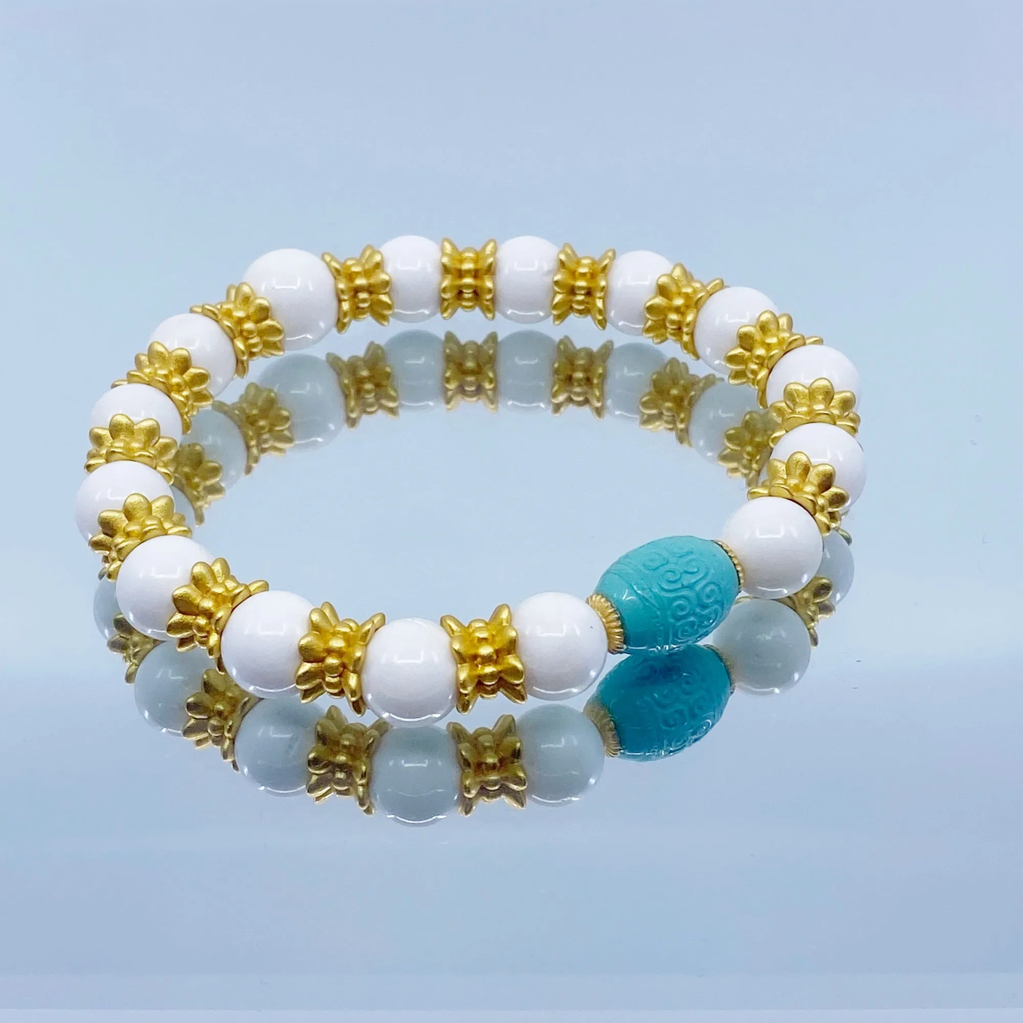 Realm of Peace Beaded Tridacna Bracelet
