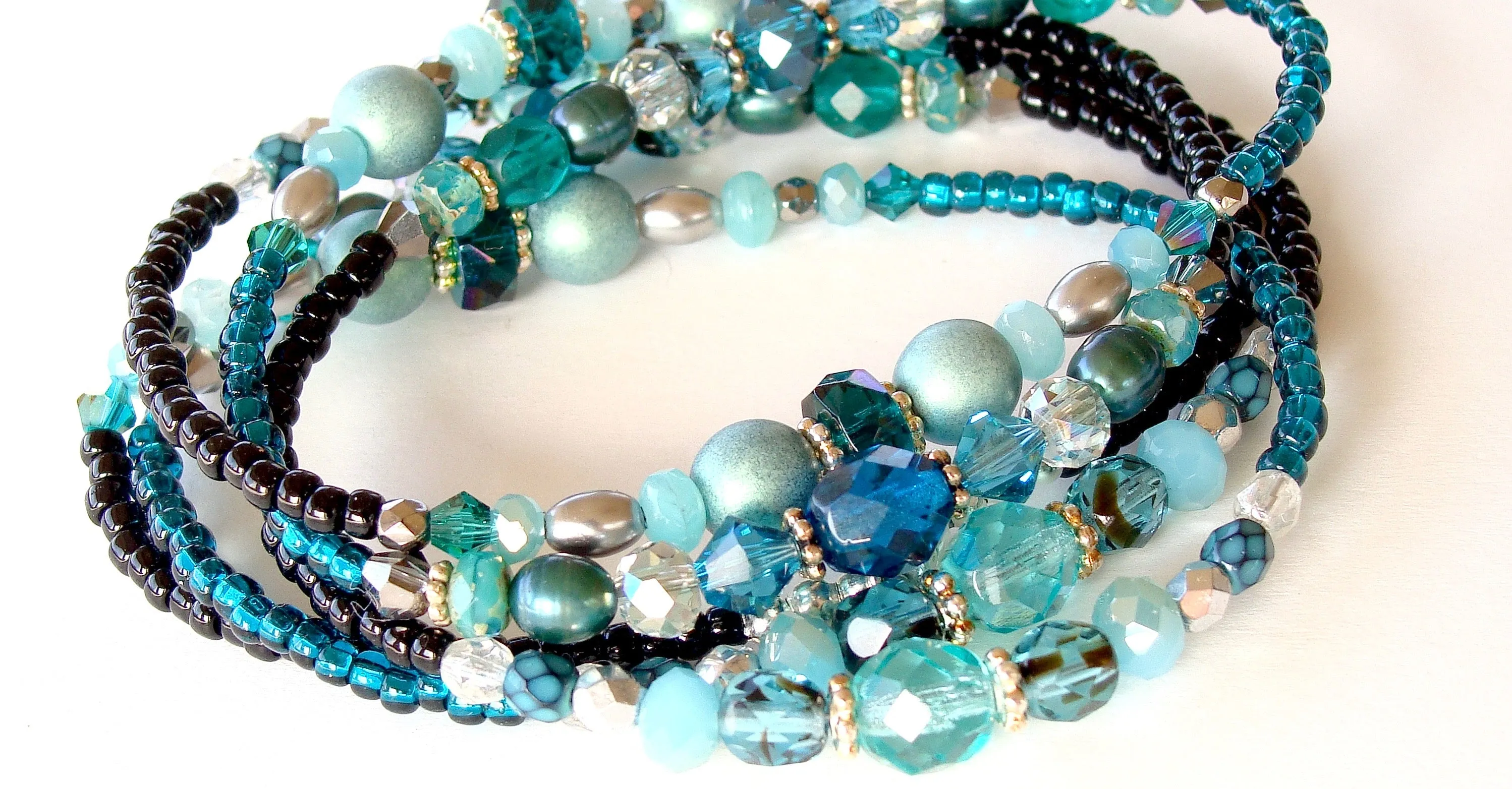 Shania: Teal Bracelet