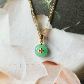SOLD OUT - A-Grade Moss On Snow Jadeite Donut Pendant (Lilac Flower) No.171924