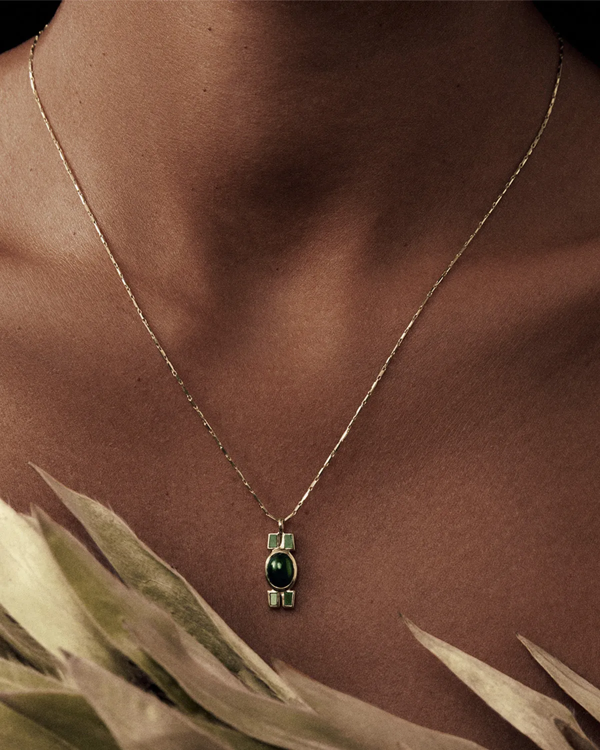 Summit Necklace - 9ct