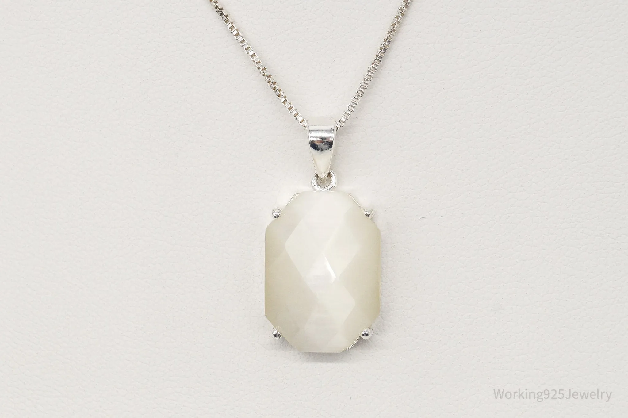 Vintage Art Deco Style Mother of Pearl Sterling Silver Necklace