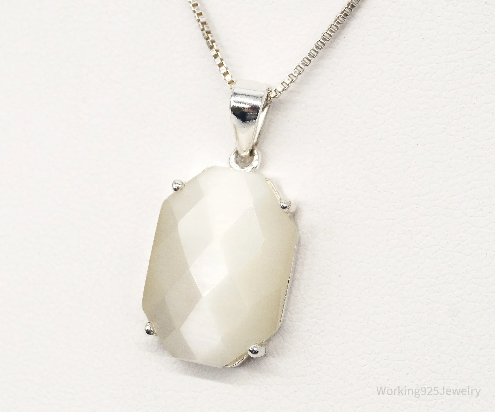 Vintage Art Deco Style Mother of Pearl Sterling Silver Necklace