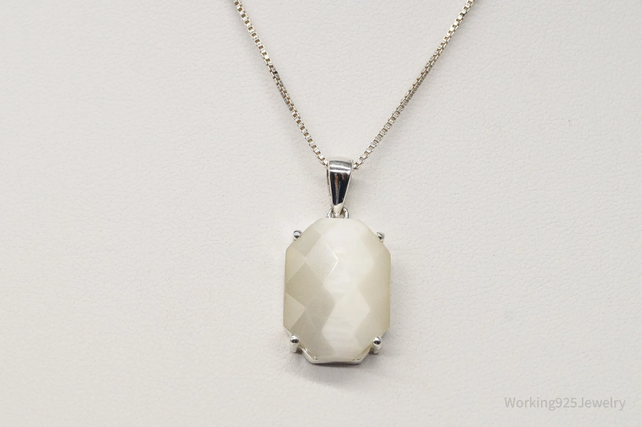 Vintage Art Deco Style Mother of Pearl Sterling Silver Necklace