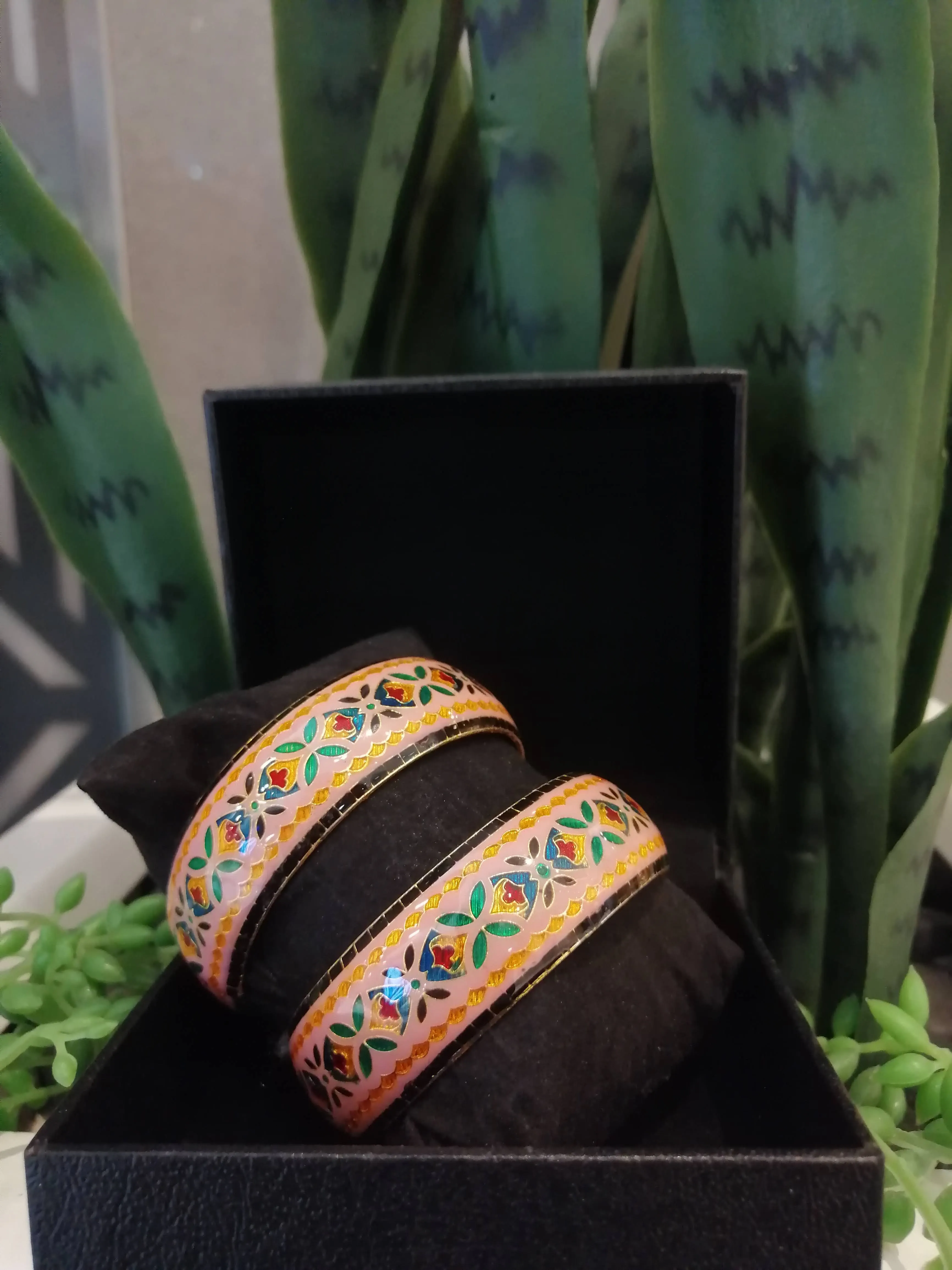 Zahra Pastel Peach Enamel Bangle